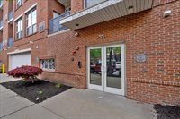 3 Greenwich Dr, JC, West Bergen, NJ 07305