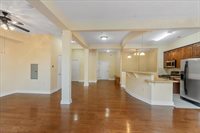 3 Greenwich Dr, JC, West Bergen, NJ 07305