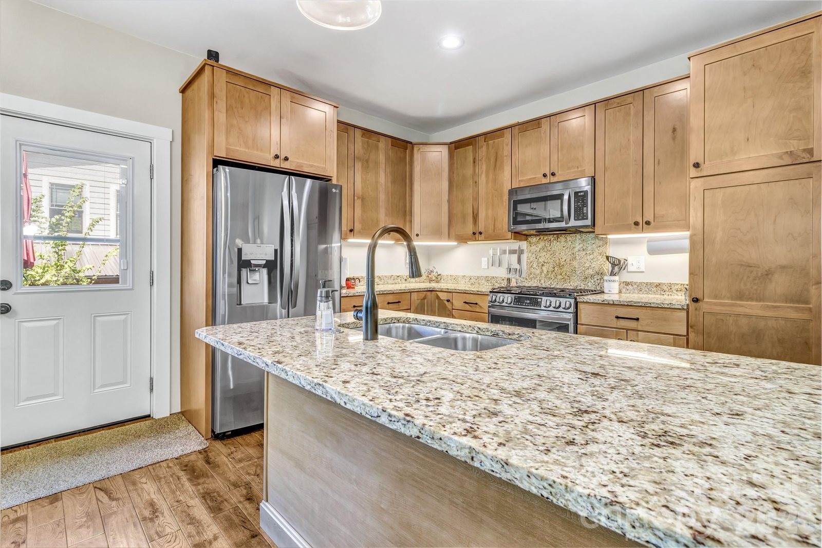116 Craggy Street, Black Mountain, NC 28711