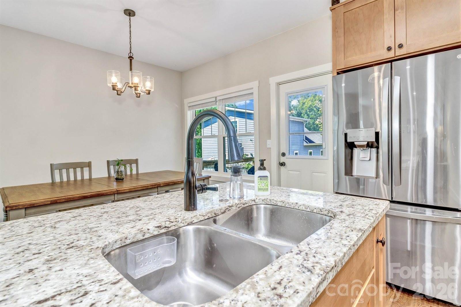 116 Craggy Street, Black Mountain, NC 28711