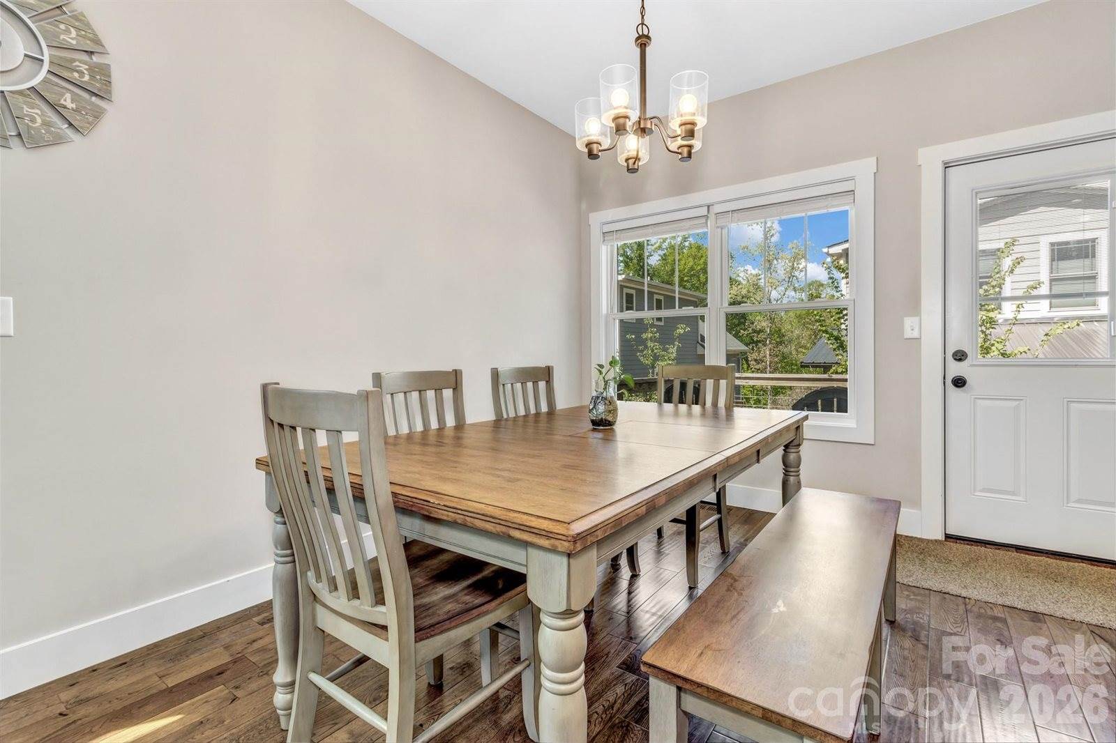 116 Craggy Street, Black Mountain, NC 28711