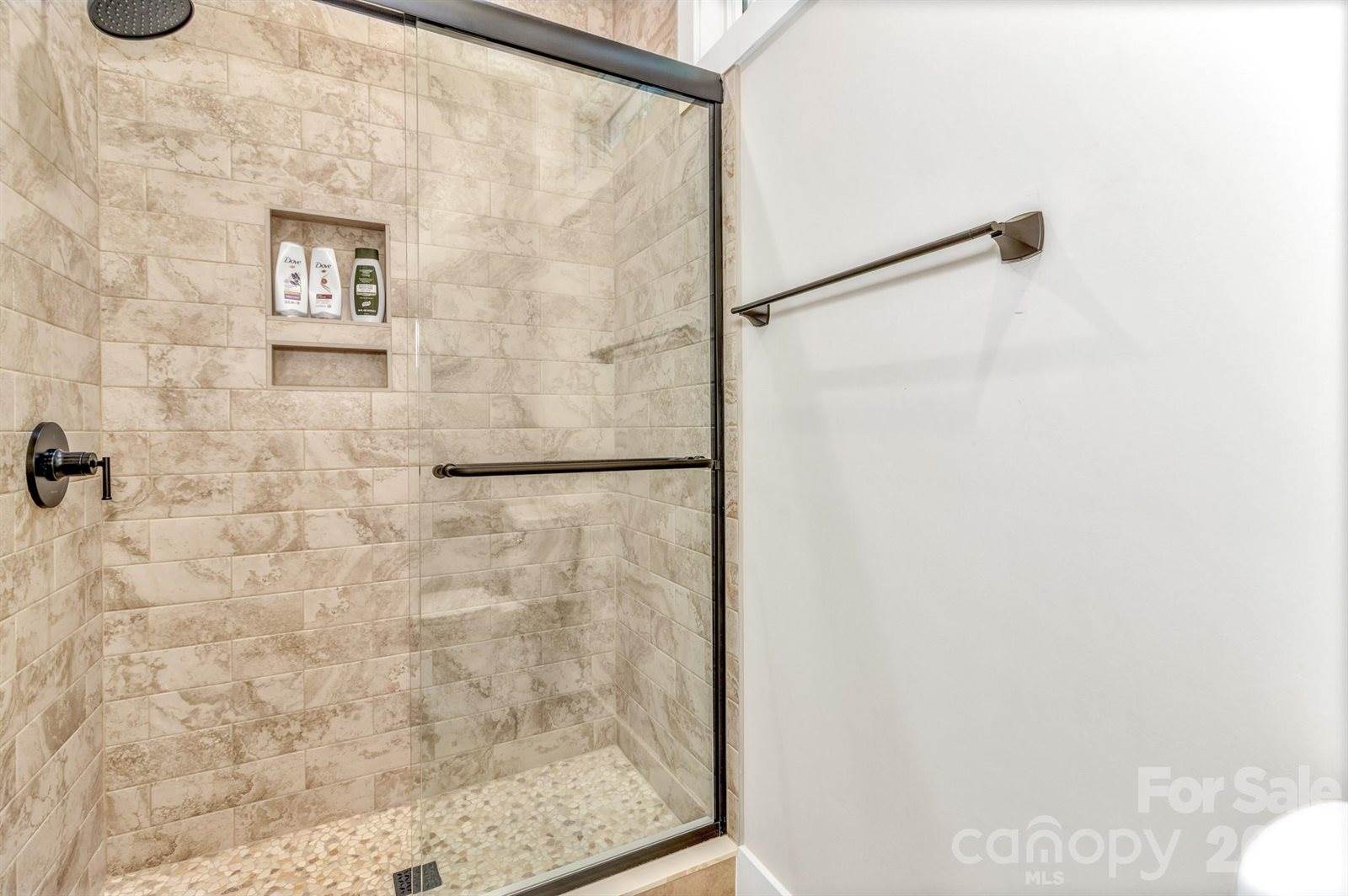 116 Craggy Street, Black Mountain, NC 28711