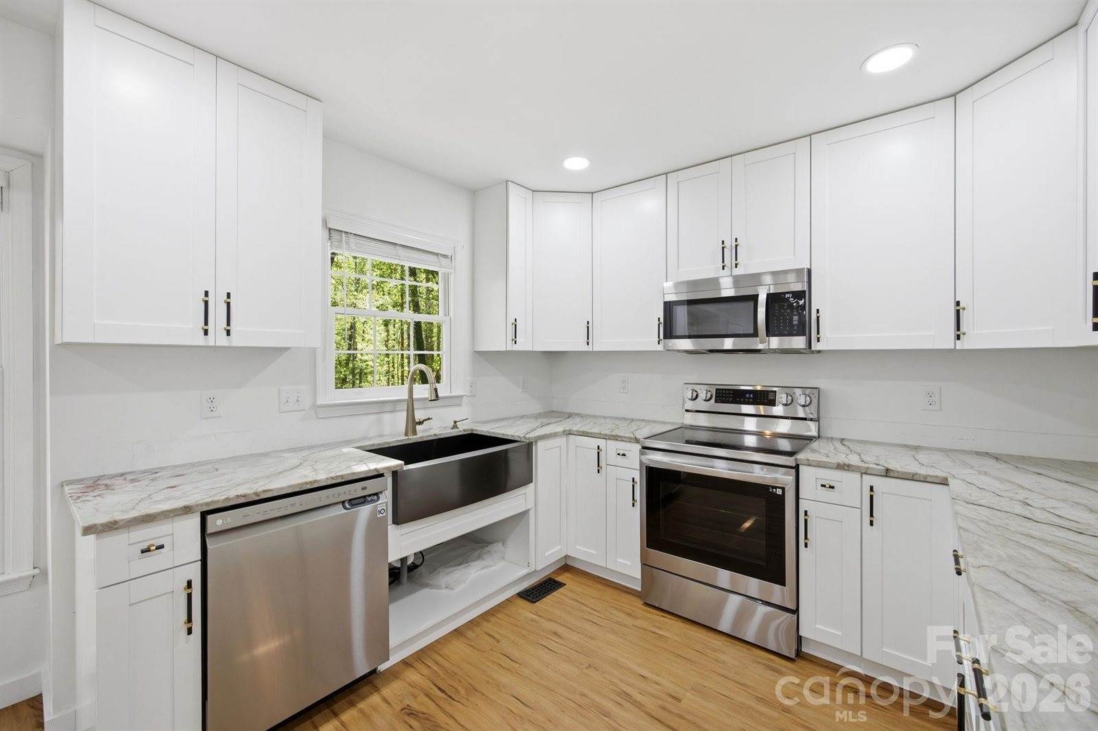 110 Southwick Court, Fletcher, NC 28732