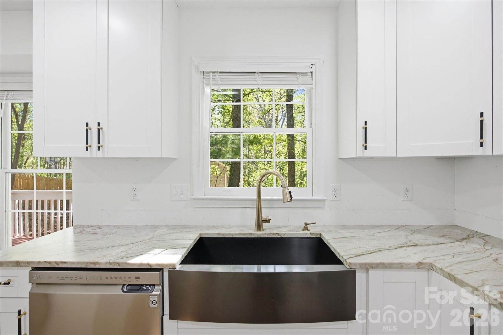 110 Southwick Court, Fletcher, NC 28732
