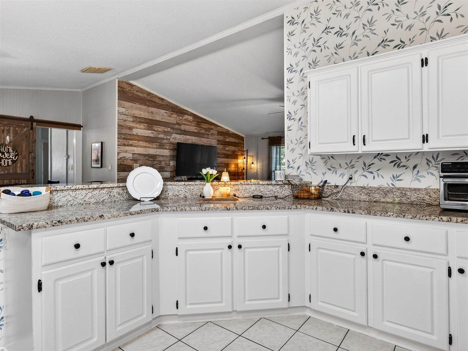 107 Lakeview Drive, Inman, SC 29349