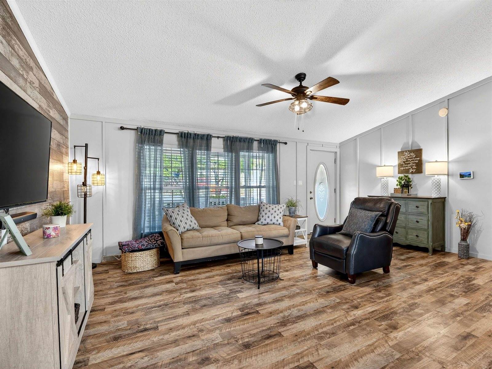 107 Lakeview Drive, Inman, SC 29349