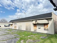 3401 Fenton Road, Flint, MI 48507