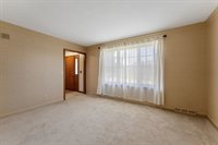 5131 Woodland Avenue, Davenport, IA 52807