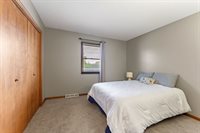5131 Woodland Avenue, Davenport, IA 52807