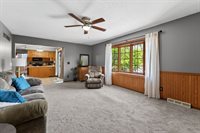 5131 Woodland Avenue, Davenport, IA 52807