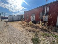 208/210 S Maple Street, Eldon, MO 65026