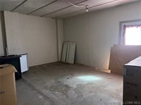 208/210 S Maple Street, Eldon, MO 65026
