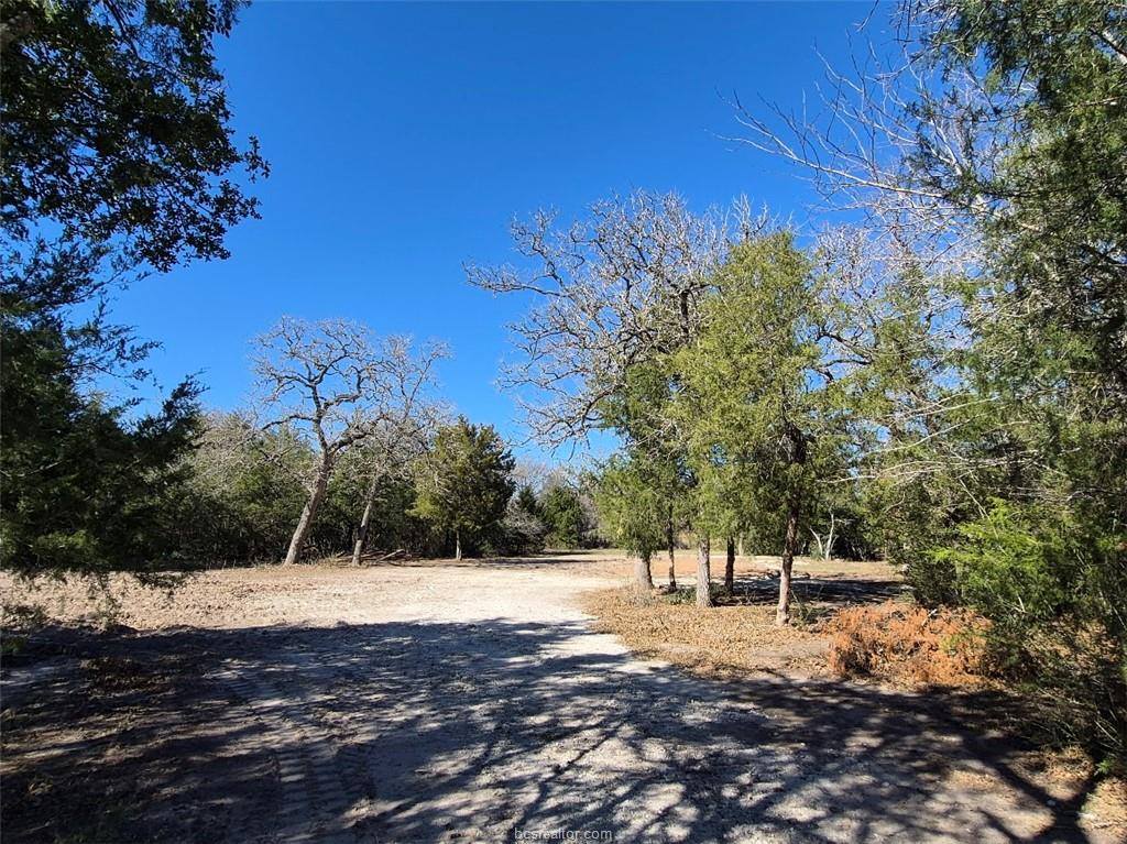 4224 Smalls Creek Road, College Station, TX 77845