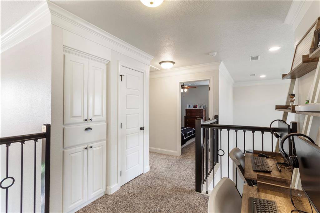 15757 Timber Creek Lane, College Station, TX 77845