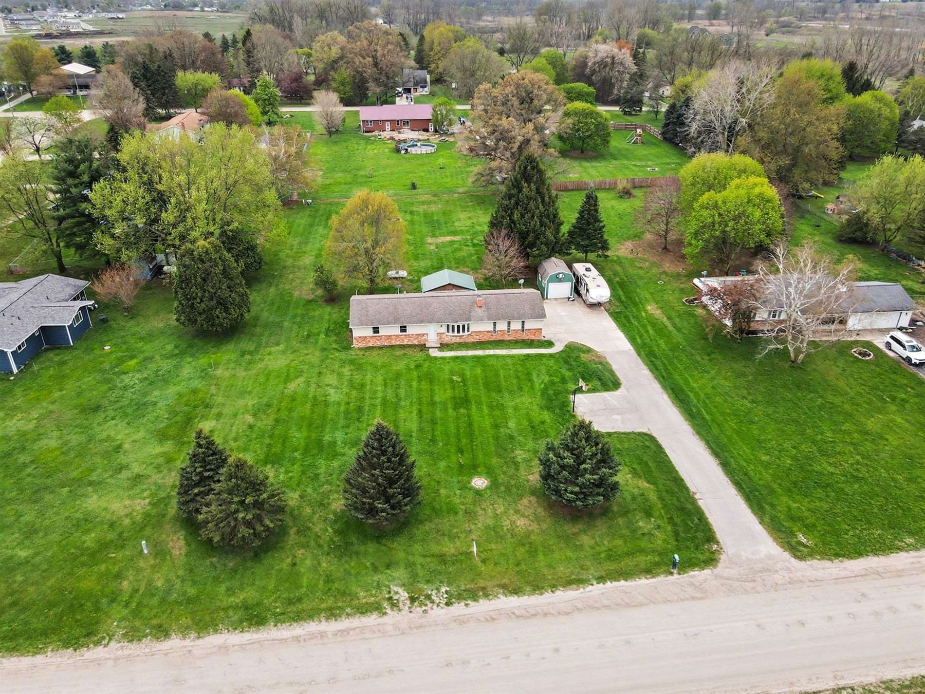 1601 Layton Rd., Fowlerville, MI 48836