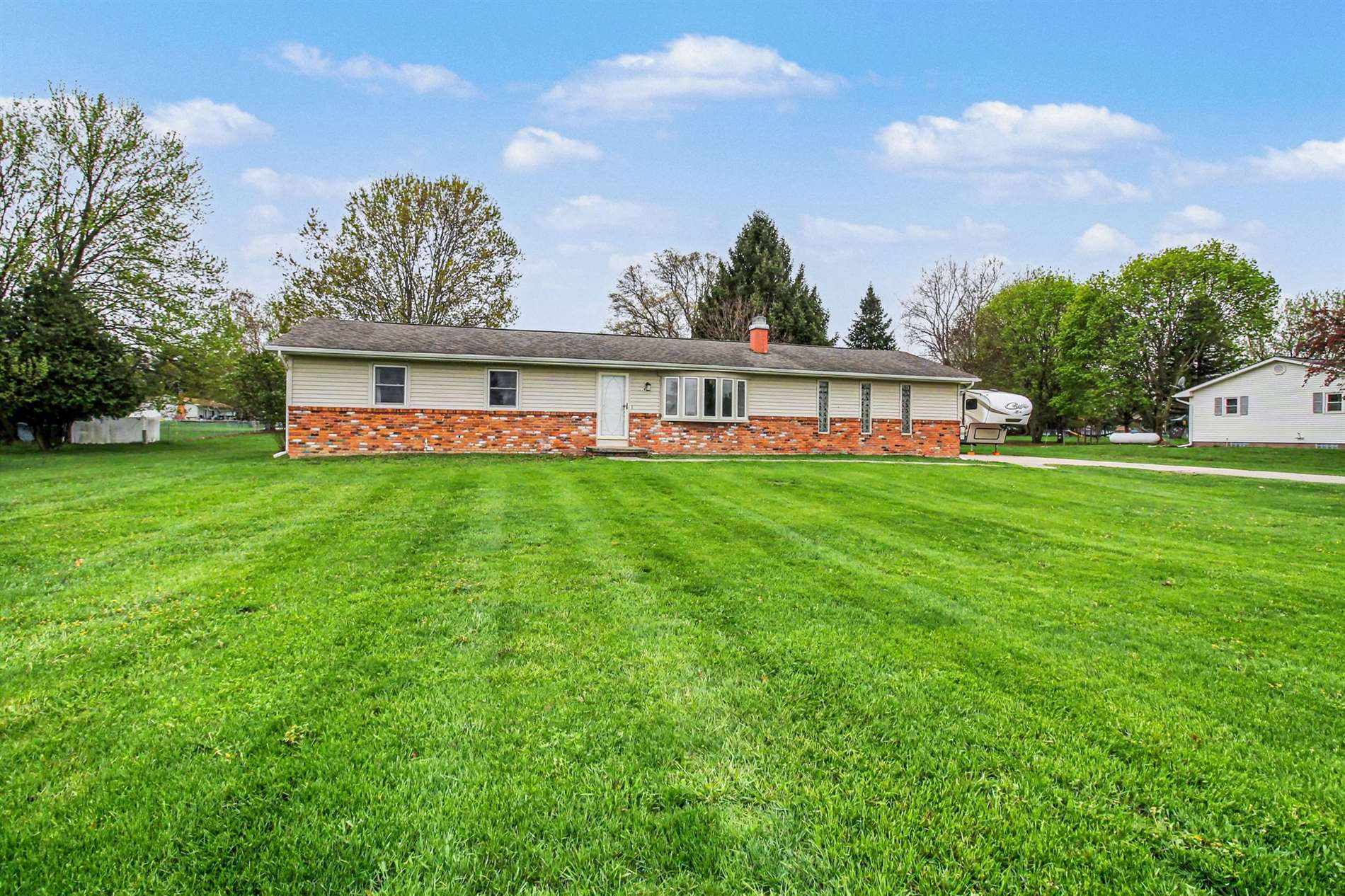 1601 Layton Rd., Fowlerville, MI 48836