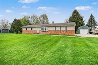 1601 Layton Rd., Fowlerville, MI 48836