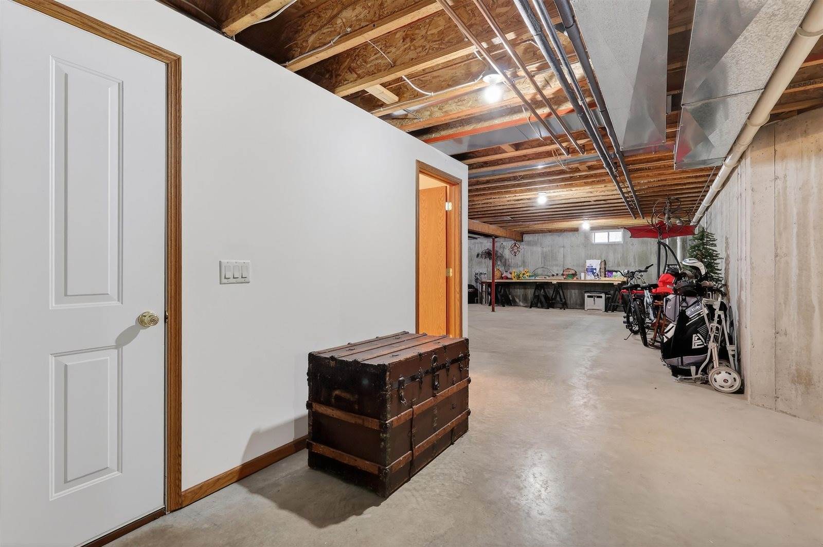 10055 State Highway 73, Pittsville, WI 54466