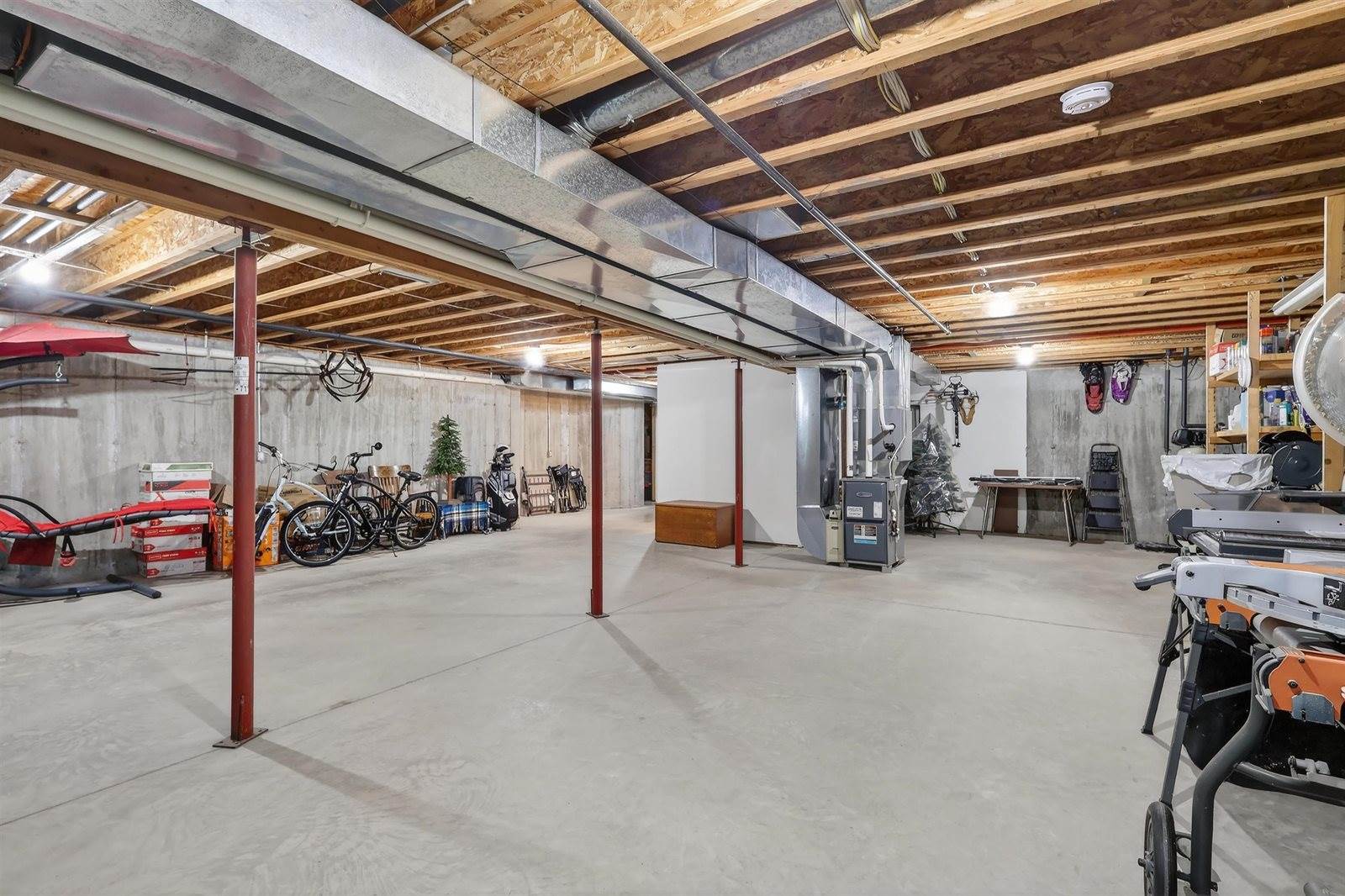 10055 State Highway 73, Pittsville, WI 54466