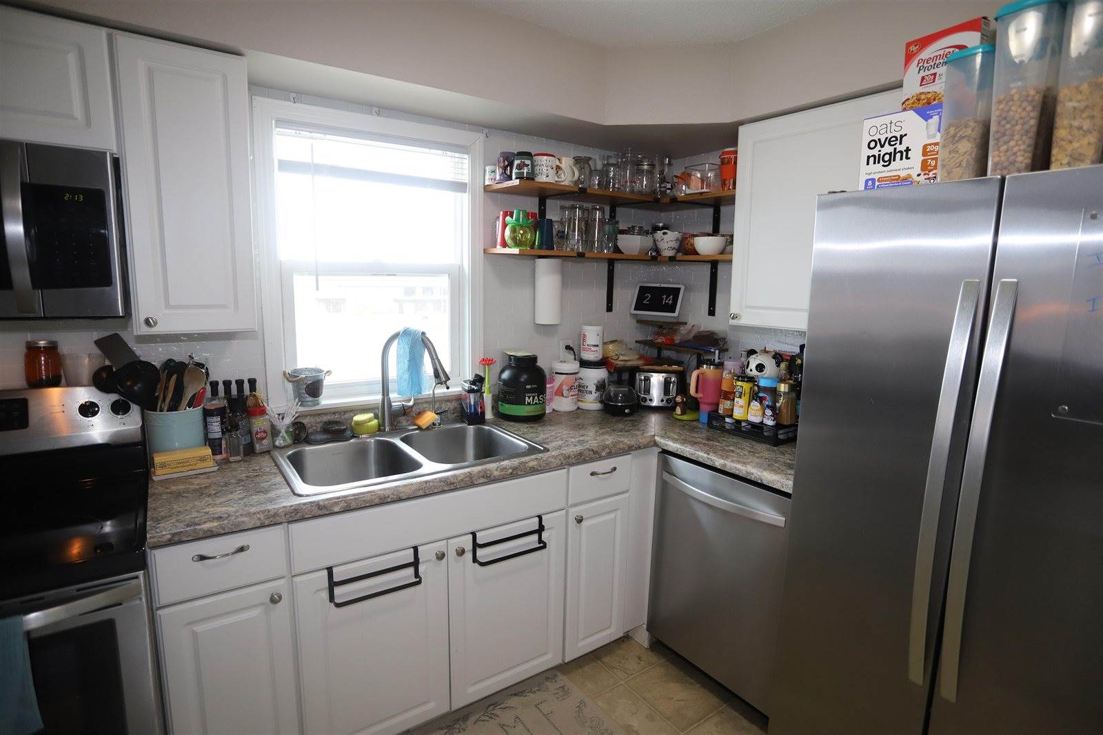 409 5th ST SW, Minot, ND 58701