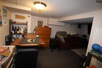 409 5th ST SW, Minot, ND 58701