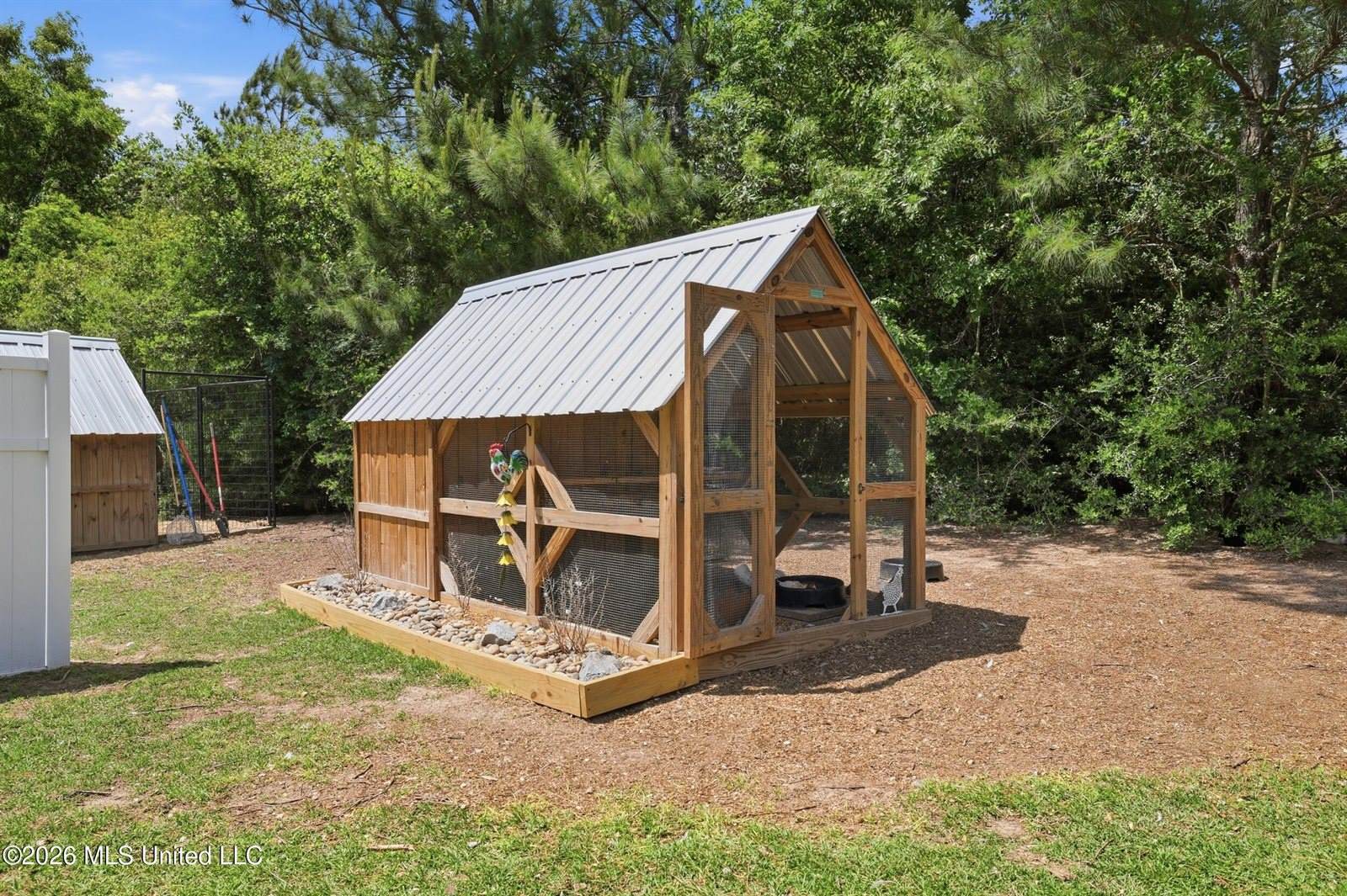 239 M P Parker Road, McHenry, MS 39561