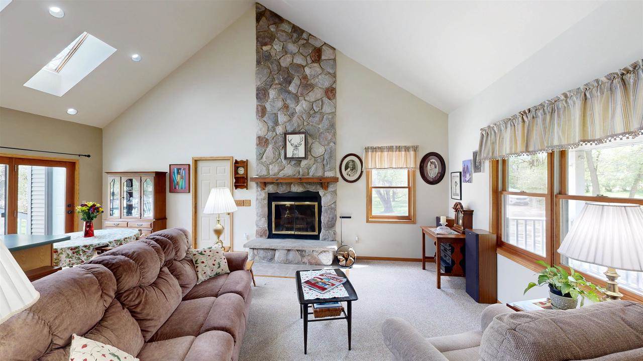 N920 US Highway 12, Fort Atkinson, WI 53538