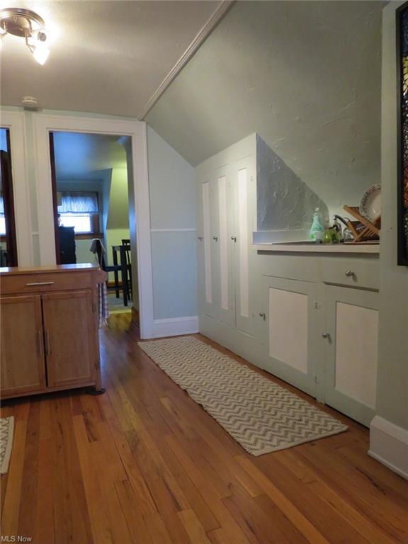 13834 Clifton Blvd, Lakewood, OH 44107