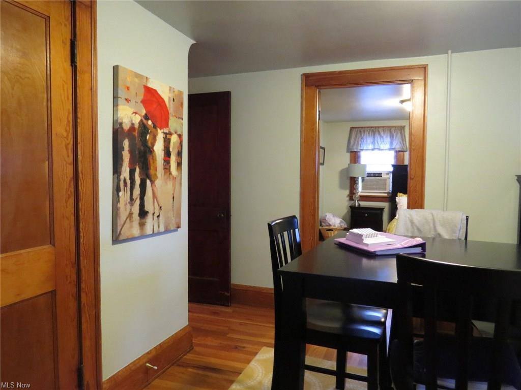13834 Clifton Blvd, Lakewood, OH 44107
