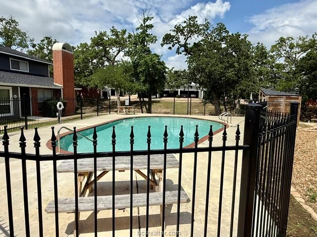 1500 Olympia WY, College Station, TX 77840