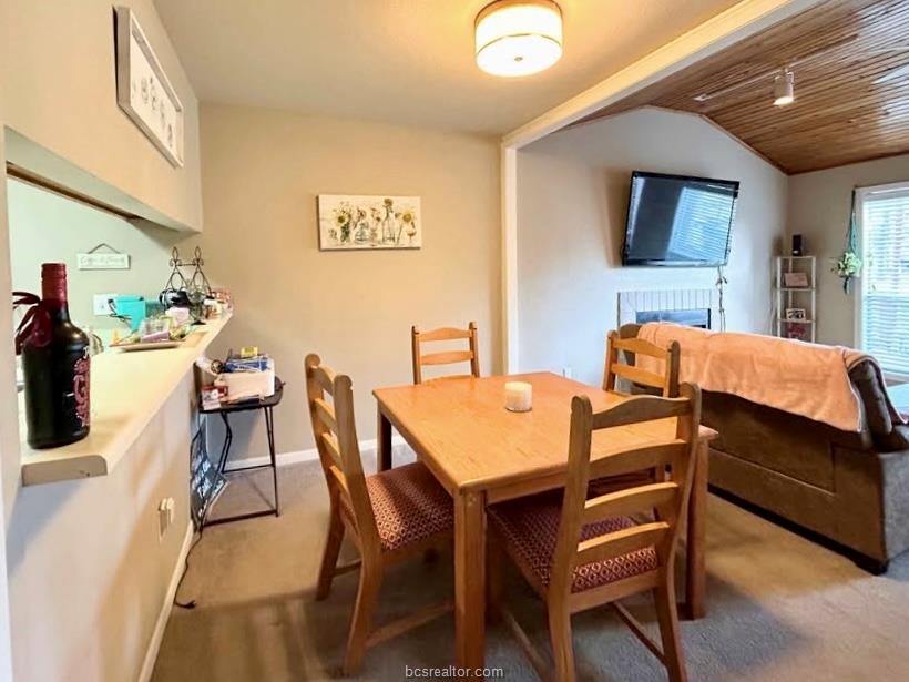 1500 Olympia WY, College Station, TX 77840