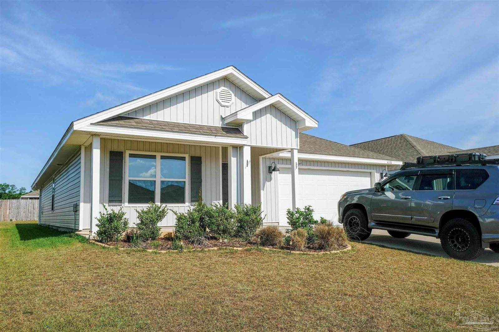 4350 Winged Elm Ct, Pace, FL 32571