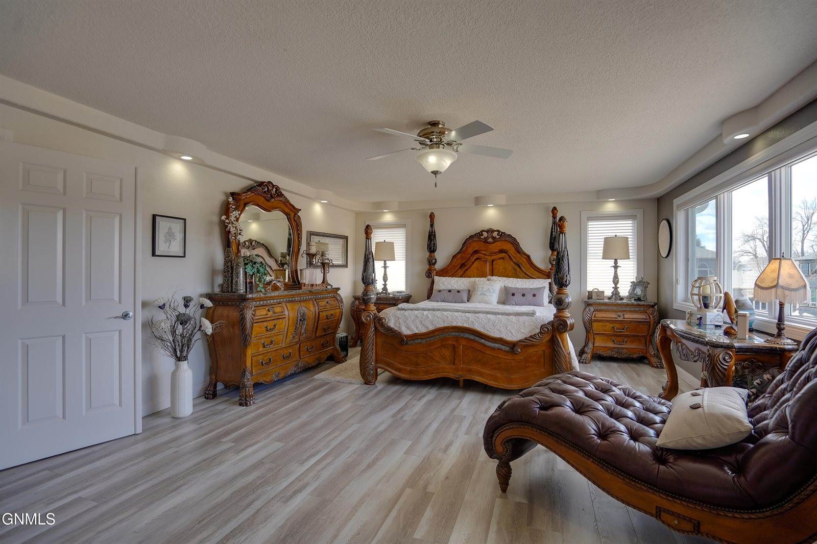 1700 Riverwood Drive, Bismarck, ND 58504