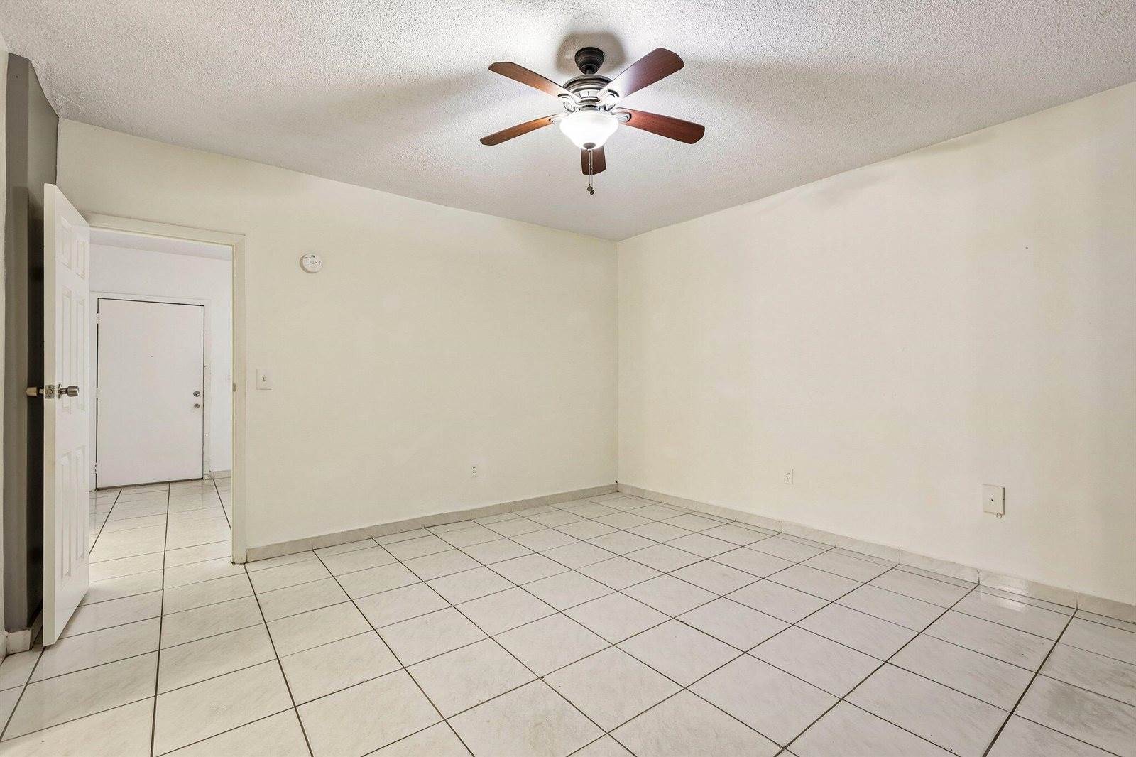 1735 NE 164th Street, #E104, North Miami Beach, FL 33162