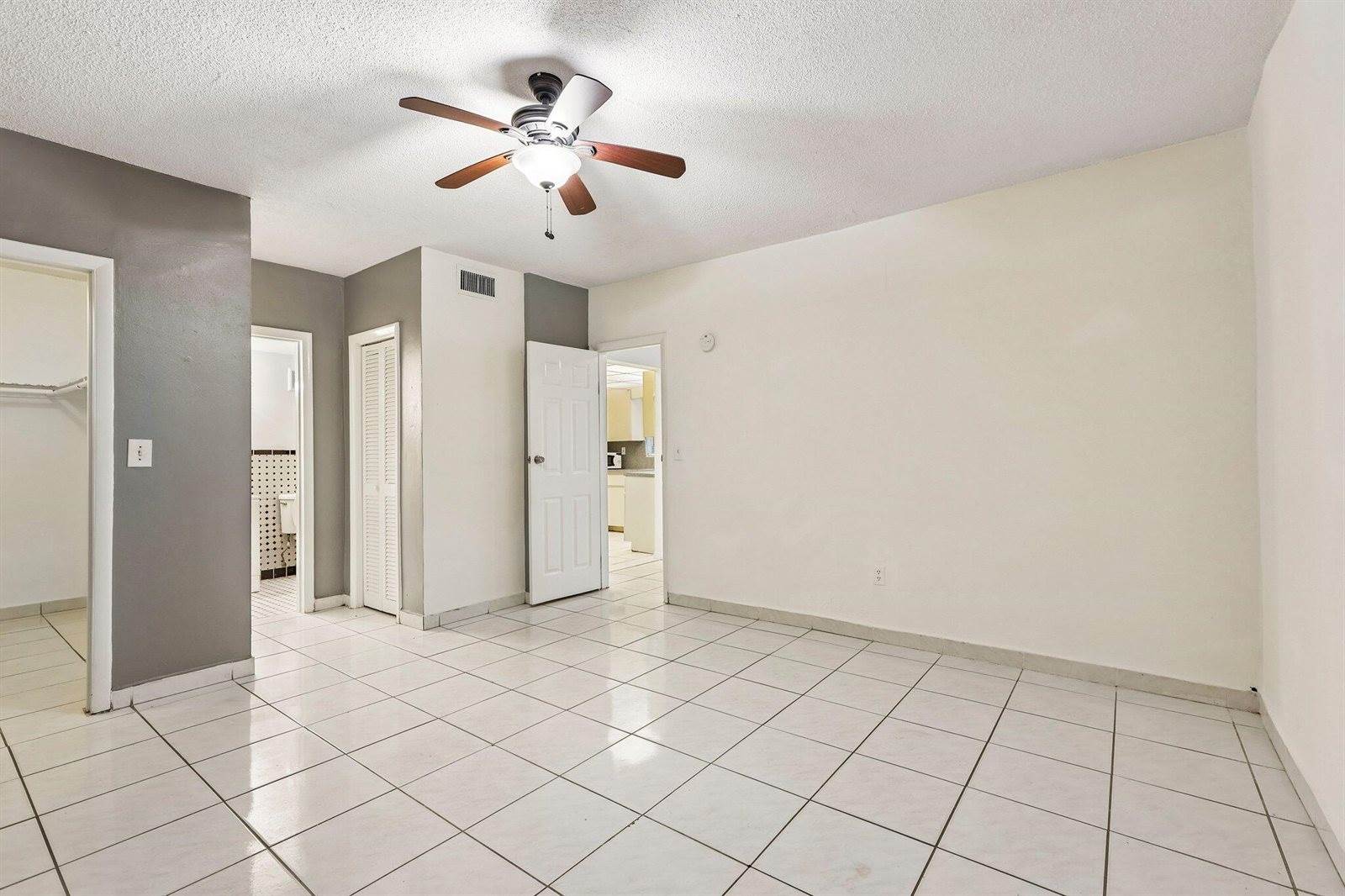 1735 NE 164th Street, #E104, North Miami Beach, FL 33162