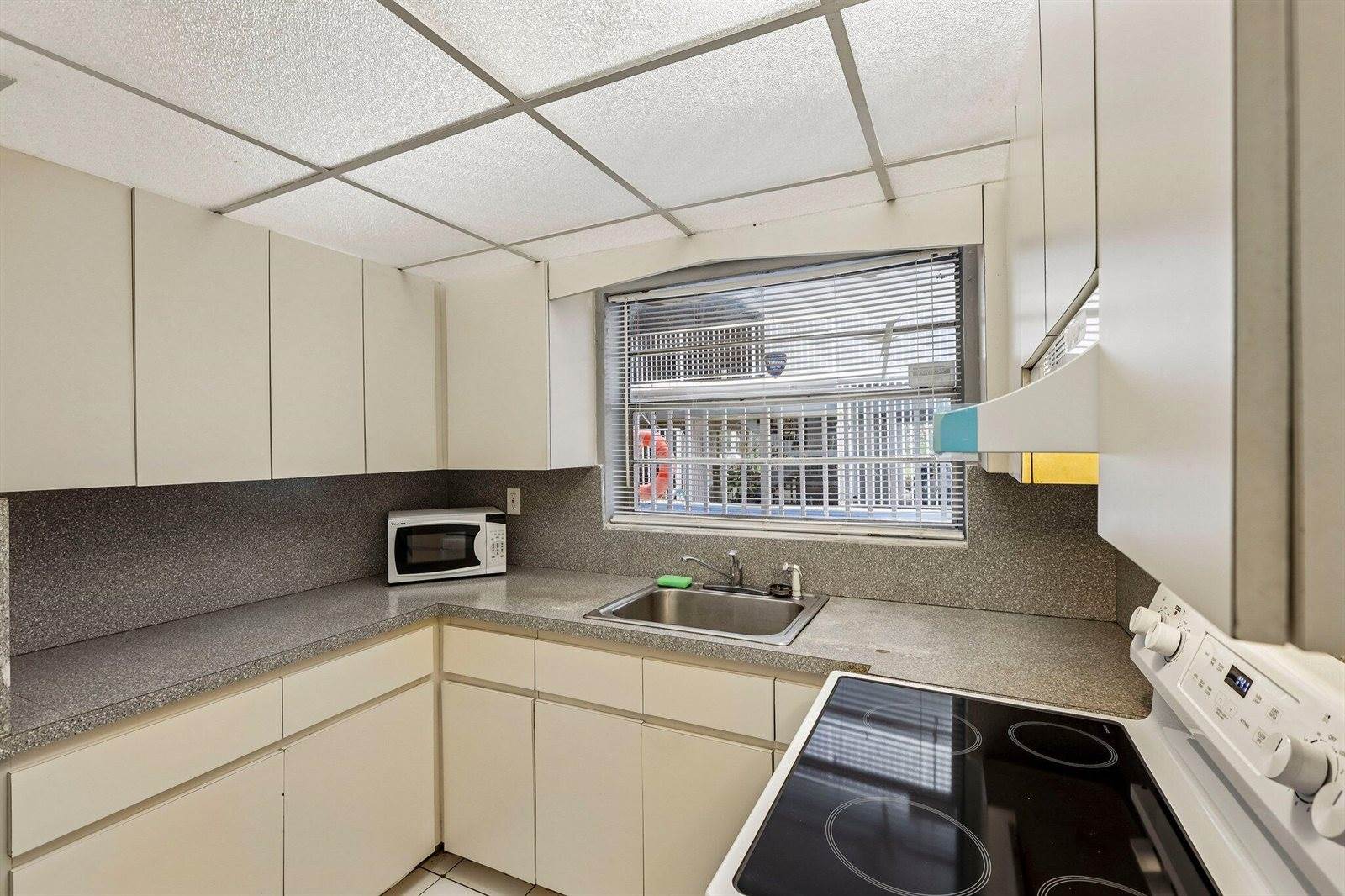 1735 NE 164th Street, #E104, North Miami Beach, FL 33162