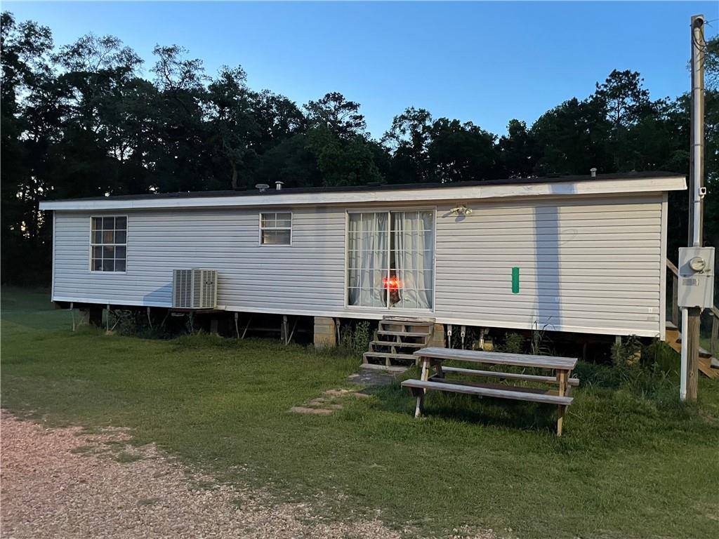 16227 East Club Deluxe Road, Hammond, LA 70403