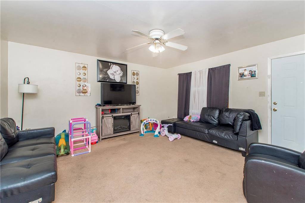 465 South 4TH Street, Ponchatoula, LA 70454