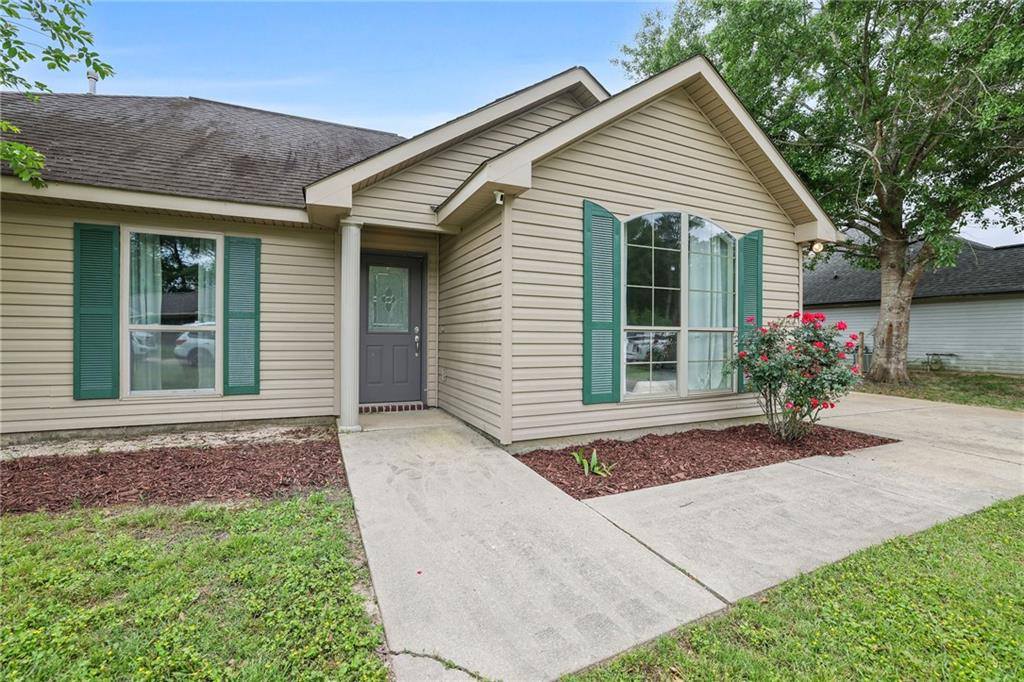 44168 Washley Trace Circle, Robert, LA 70455