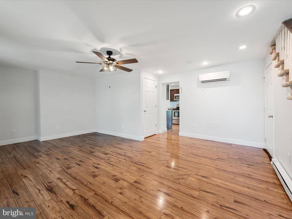 5479 Main Street, Stephens City, VA 22655