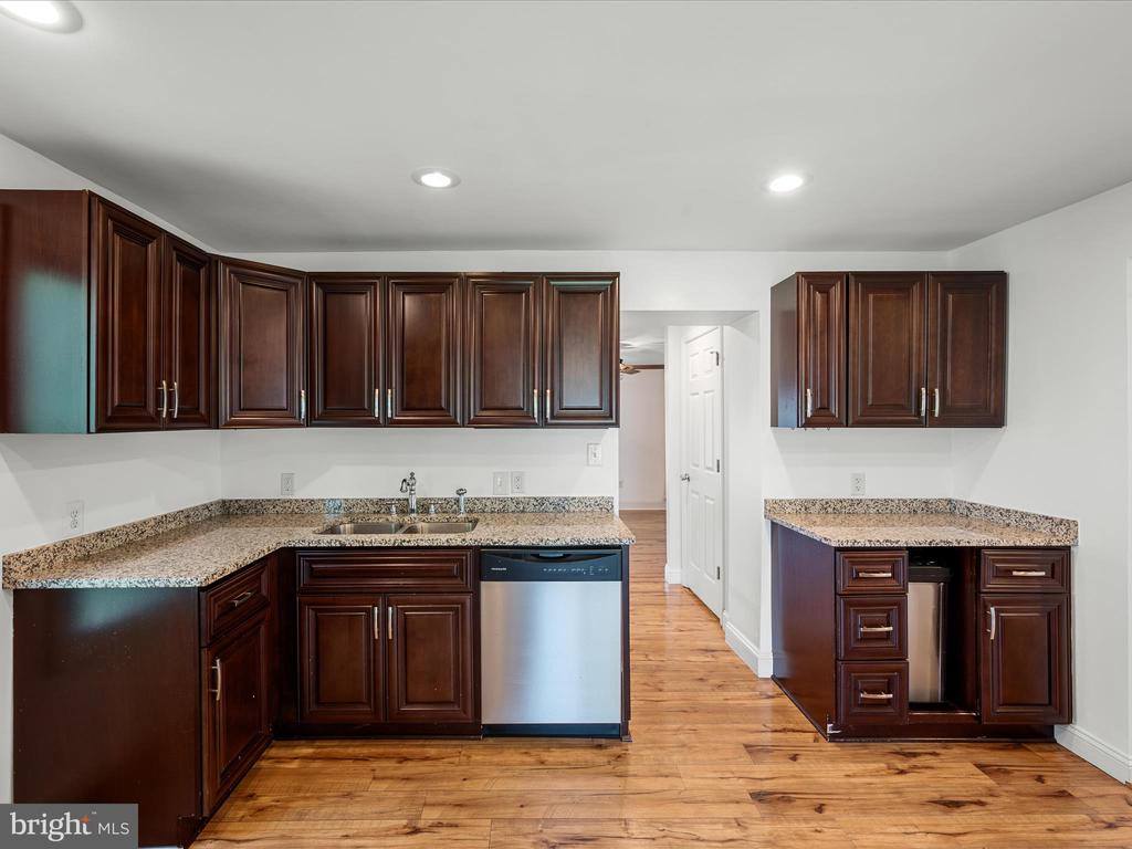 5479 Main Street, Stephens City, VA 22655