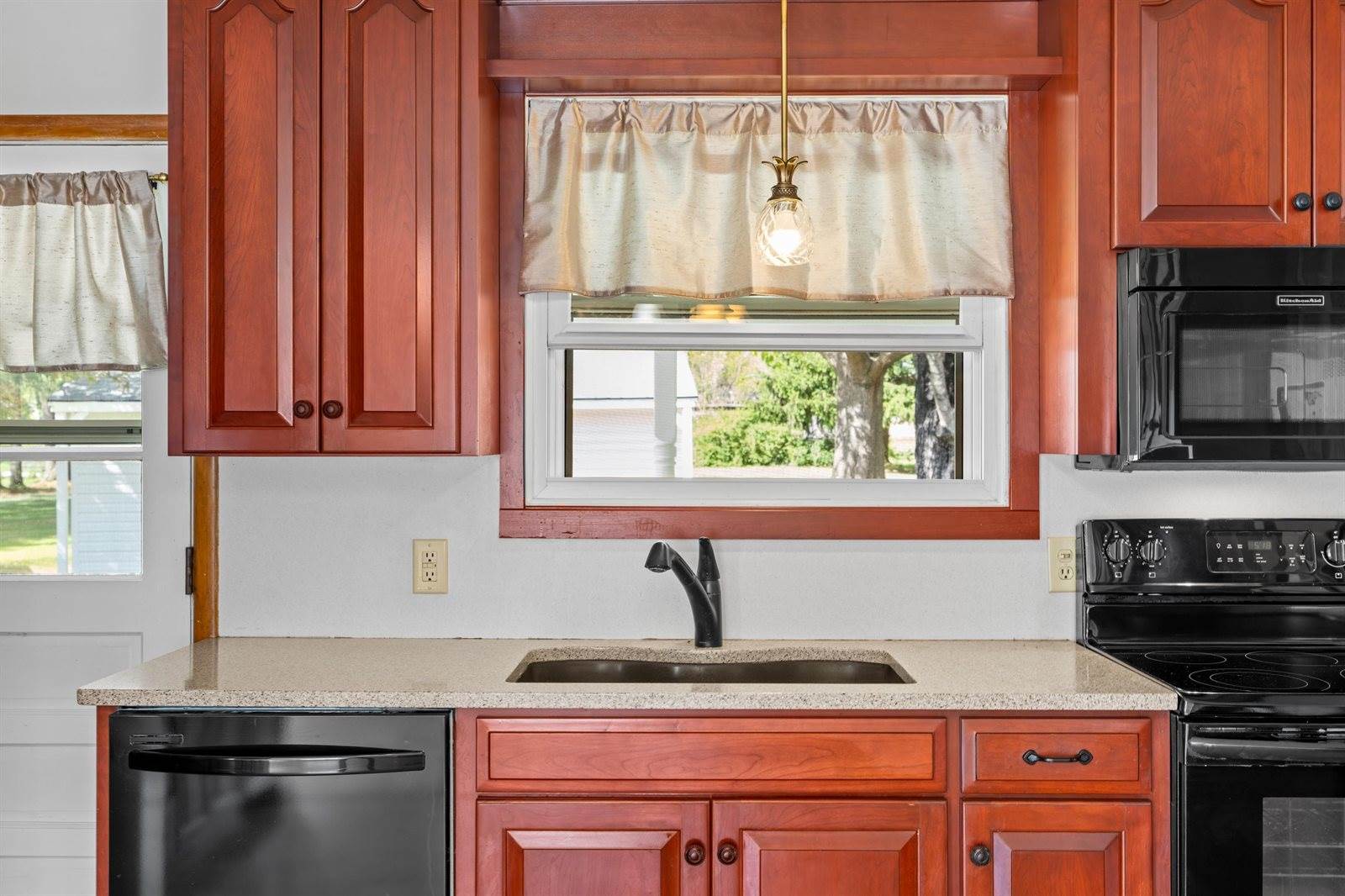 1070 Harman Rd, Harrisonburg, VA 22802