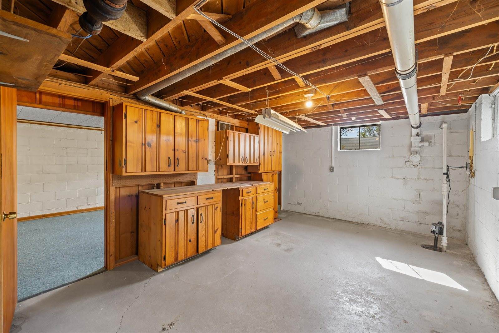 1070 Harman Rd, Harrisonburg, VA 22802