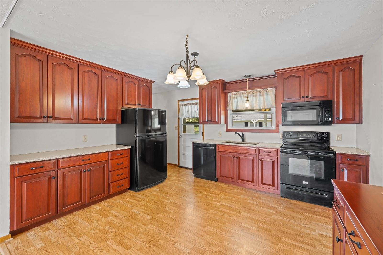 1070 Harman Rd, Harrisonburg, VA 22802