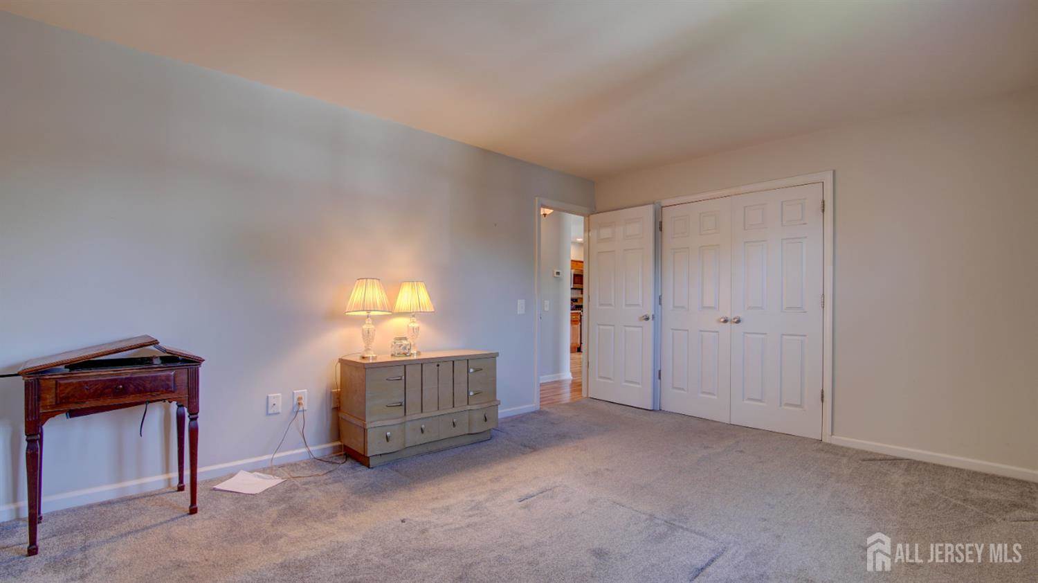 5 Missouri Court, Old Bridge, NJ 07747