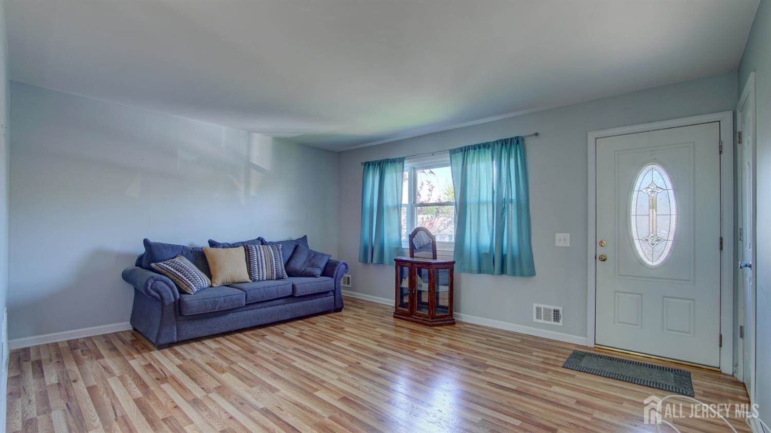 5 Missouri Court, Old Bridge, NJ 07747