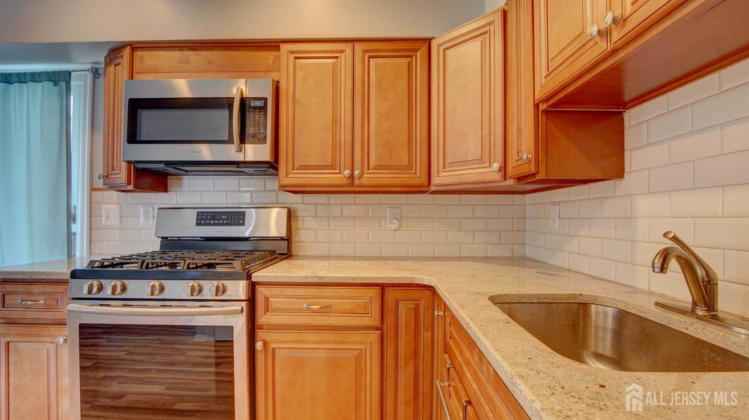 5 Missouri Court, Old Bridge, NJ 07747