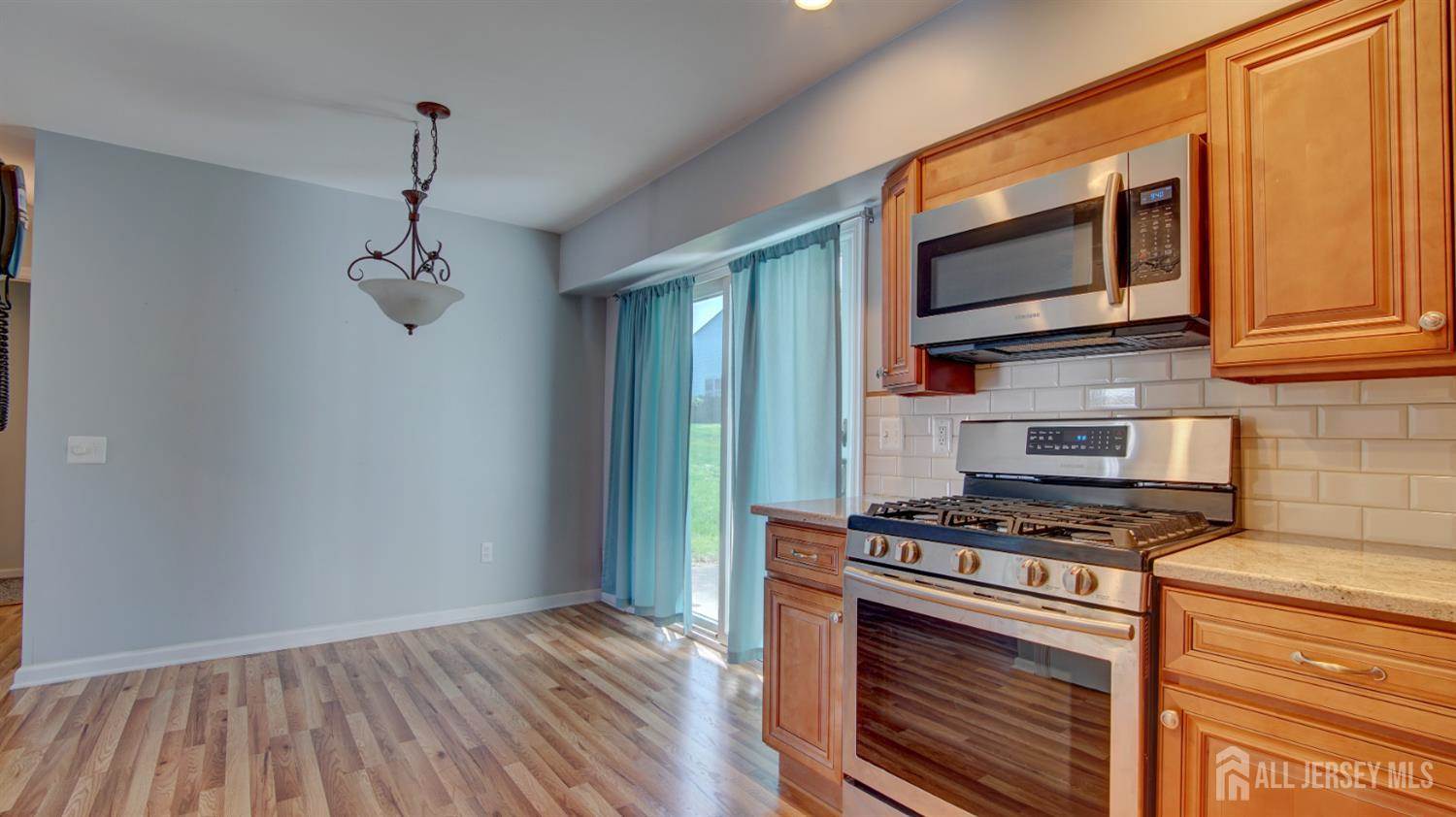 5 Missouri Court, Old Bridge, NJ 07747