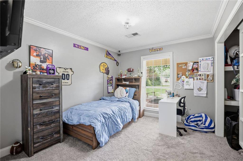 20084 LA-40 Highway, Covington, LA 70433