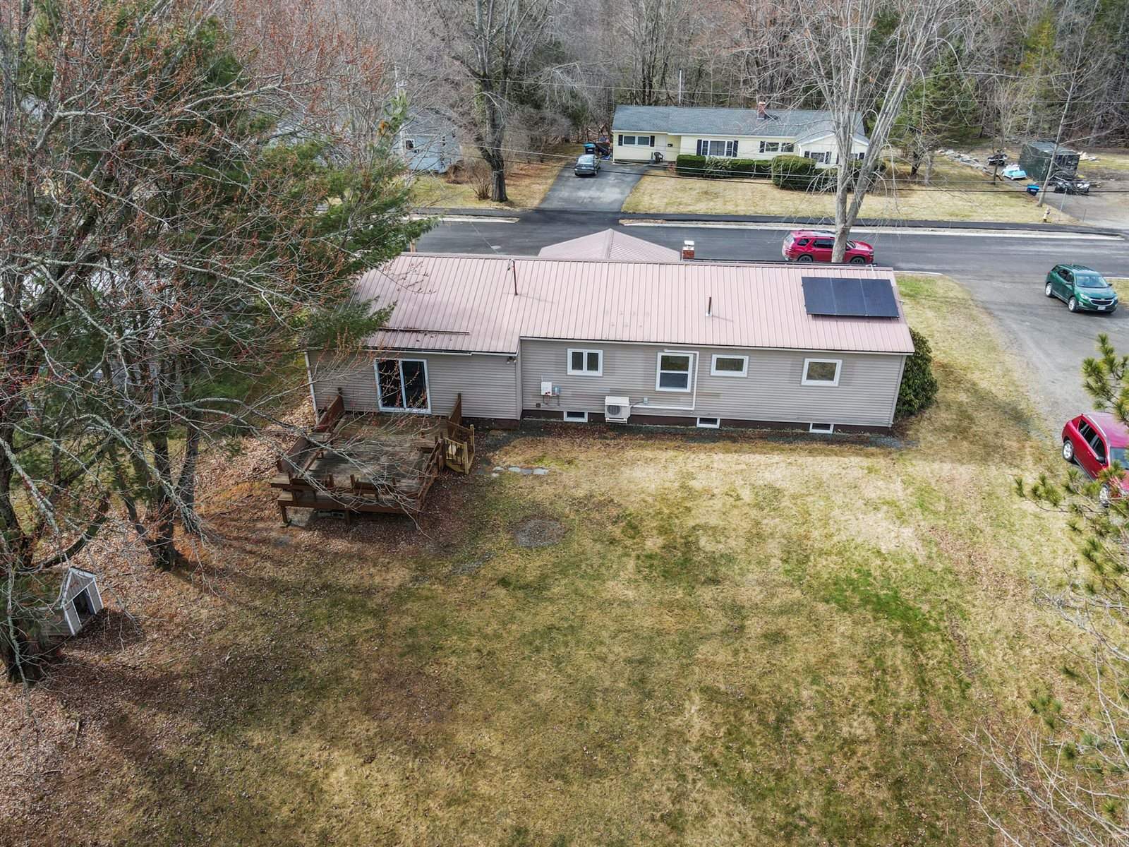 12 Sunset Drive, Orono, ME 04473
